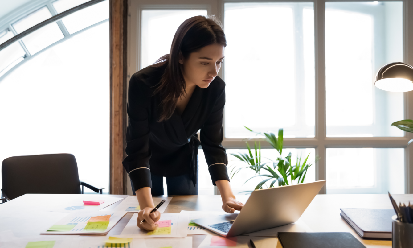 The Ultimate Corporate Event Checklist: Ensure a Seamless Experience hero image